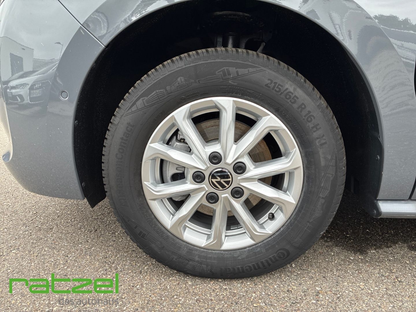 Fahrzeugabbildung Volkswagen T7 California Beach 2.0 TDI DSG AHK+LED+ACC+RFK+