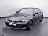 BMW 330i xDrive M Sportpaket Innovationsp. - BMW 330 mit Benzin-Antrieb: Limousine, 330i Xdrive