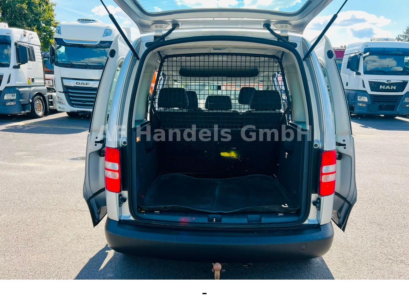 Volkswagen Caddy 2013 — photo 7