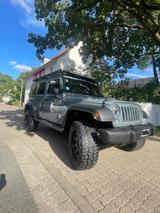 Jeep Wrangler Unlimited 3.6 V6 mit Front Runner Umbau - gebrauchte Jeep Wrangler aus dem Jahr 2015