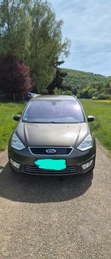 Ford Galaxy 2,0 EcoBoost Titanium PowerShift Titanium - gebrauchte Ford Galaxy aus dem Jahr 2010