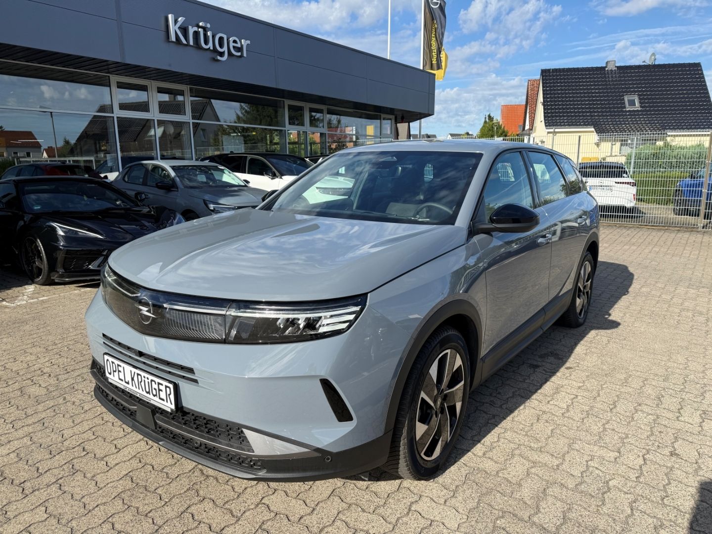 Fahrzeugabbildung Opel Grandland 1.2 Edition SHZ+LHZ+Kamera+Allwetter