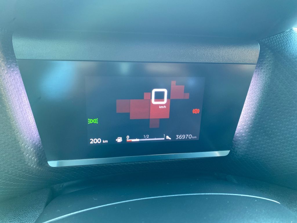 Fahrzeugabbildung Citroën C4 PureTech 130 Stop&Start FEEL PACK *Kamera*