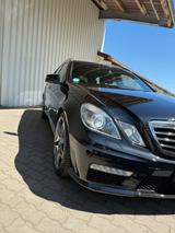 Mercedes-Benz  E63 AMG T-Modell - Mercedes-Benz E-Class: T Modell AMG