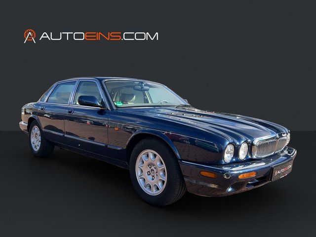 Jaguar XJ 4.0 V8 Sovereign*1-Hand*Leder Beige*Sitzh.*