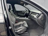 Volvo XC60 Plus Black Edition B5 AWD HUD Leder Digital - Volvo XC60: Plus Black Edition