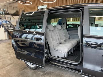 MYAUTOCENTER – Gebraucht- und Jahreswagen mit Werkstattservice in Pfaffenhofen Seat Alhambra Style Viva *2. Hand*AHK*Klima*7-Sitzer*