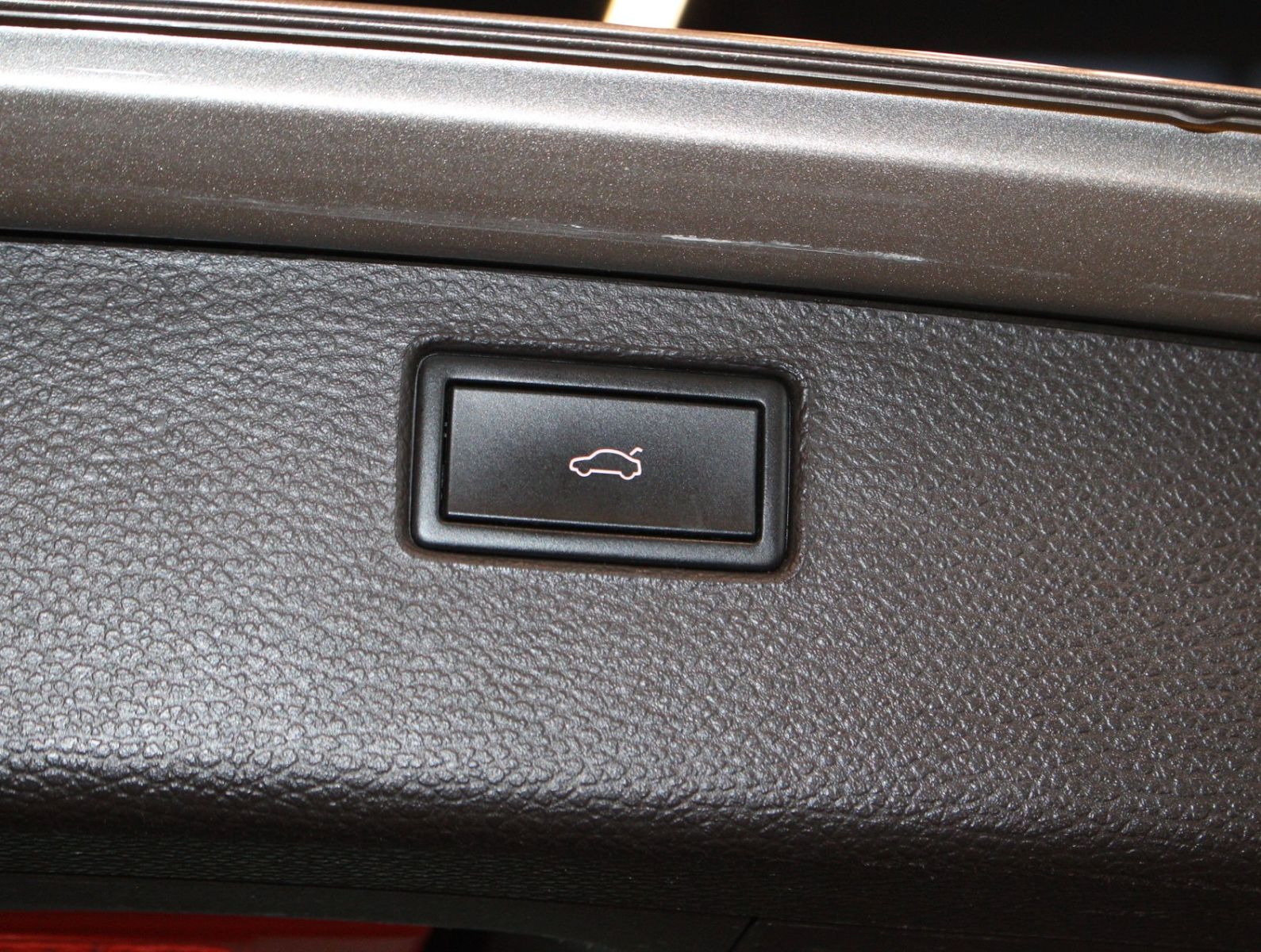 Fahrzeugabbildung Volkswagen Passat Highline BlueMotion Sitzklma+Pano+Massage