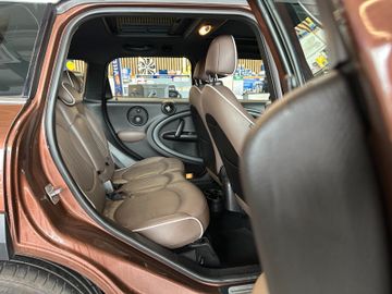 MYAUTOCENTER – Gebraucht- und Jahreswagen mit Werkstattservice in Pfaffenhofen MINI Cooper SD Countryman TEM*NAVI*PDC*PANO*XENON*