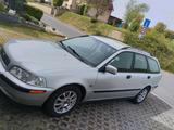 Volvo v40 1.8 2003 Neu TÜV! - Volvo V40: 1.8