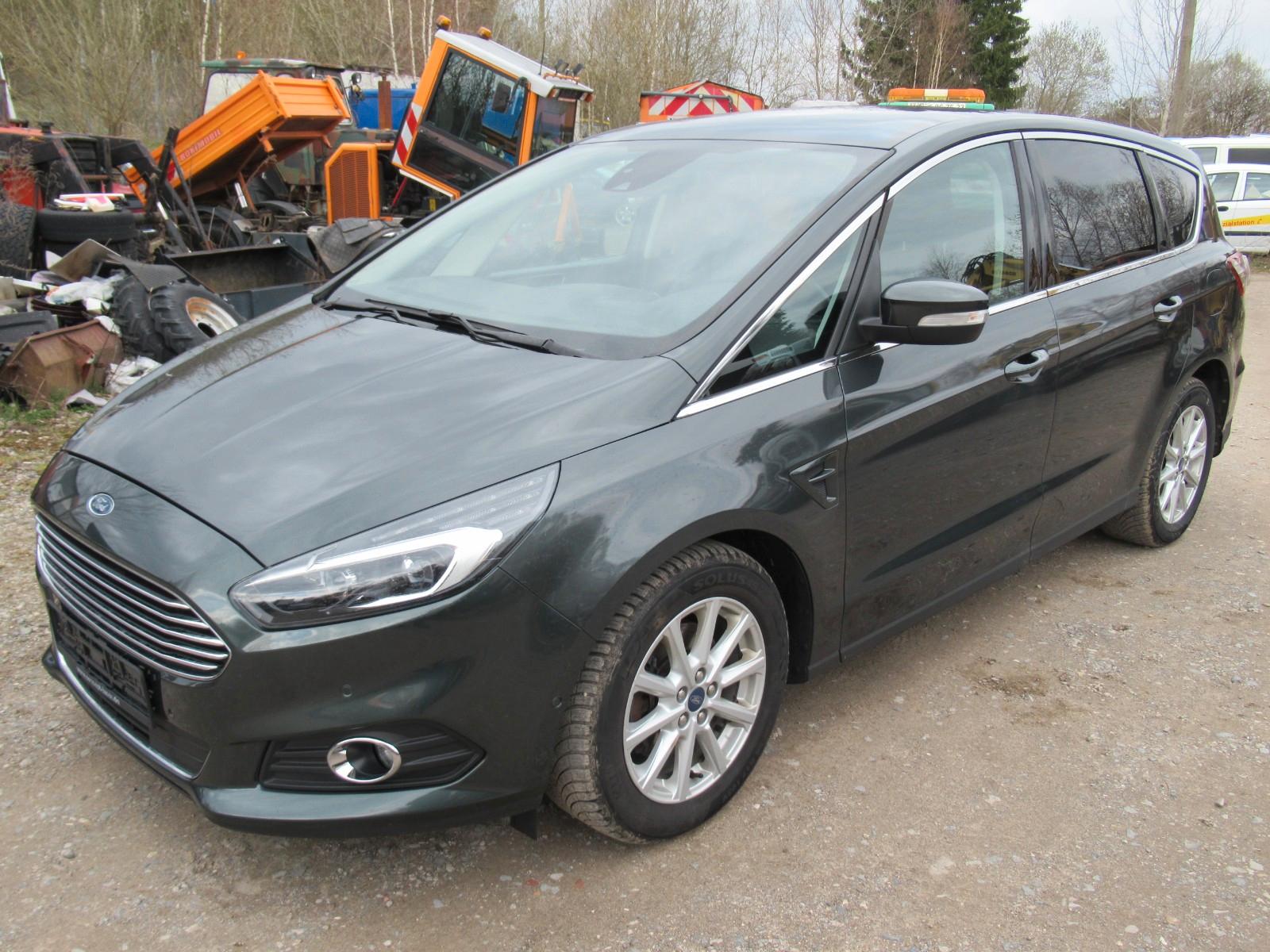 Ford S-Max 2.0 Titanium=7-Sitzer=LED