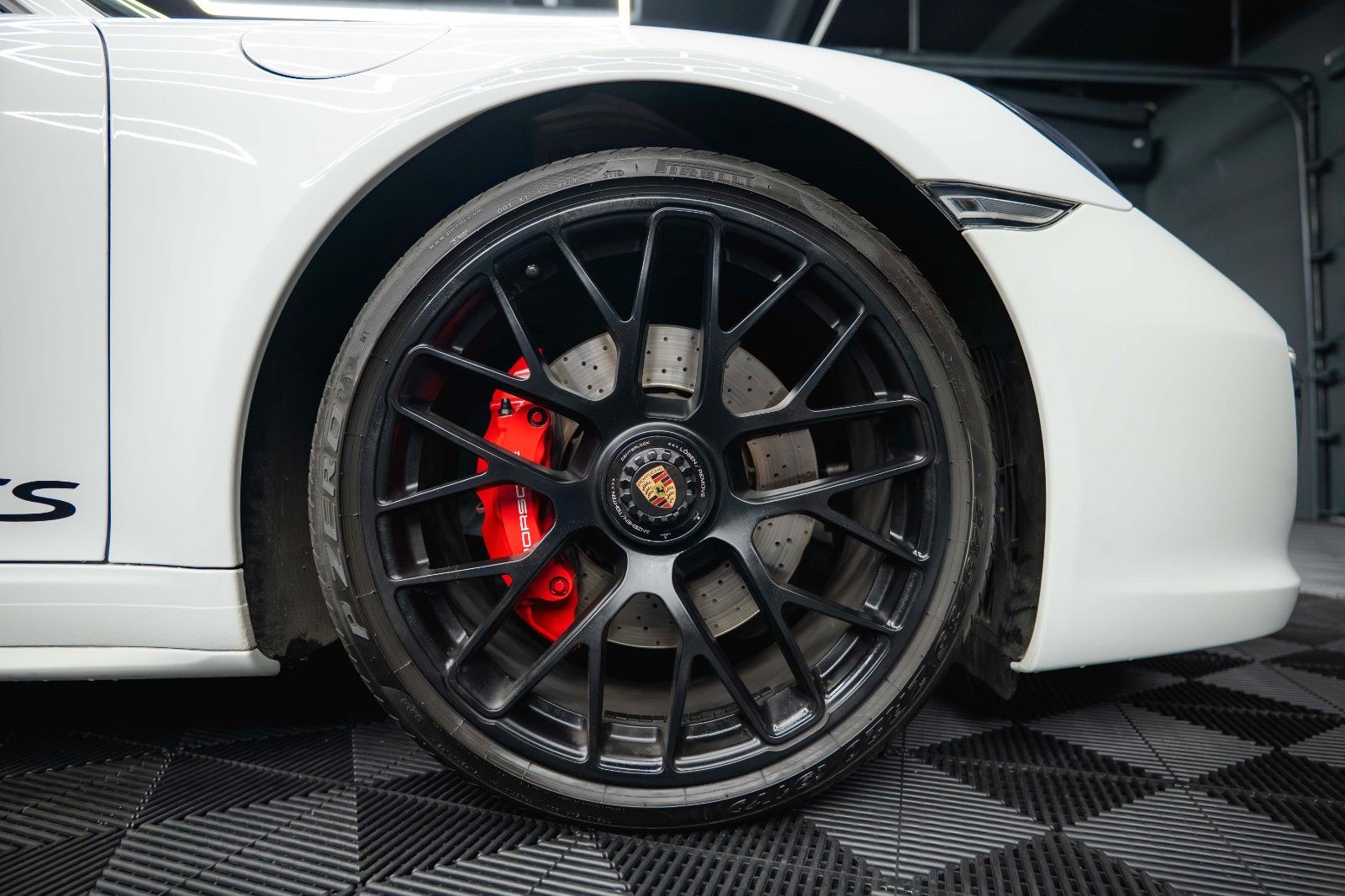 Fahrzeugabbildung Porsche 911 991.2 Carrera 4 GTS Cabrio *ACC*LED*111Check