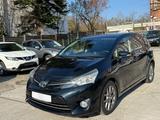 Toyota Verso 2.2 Executive*Navi*PDC*LMF* - schwarze Toyota Verso