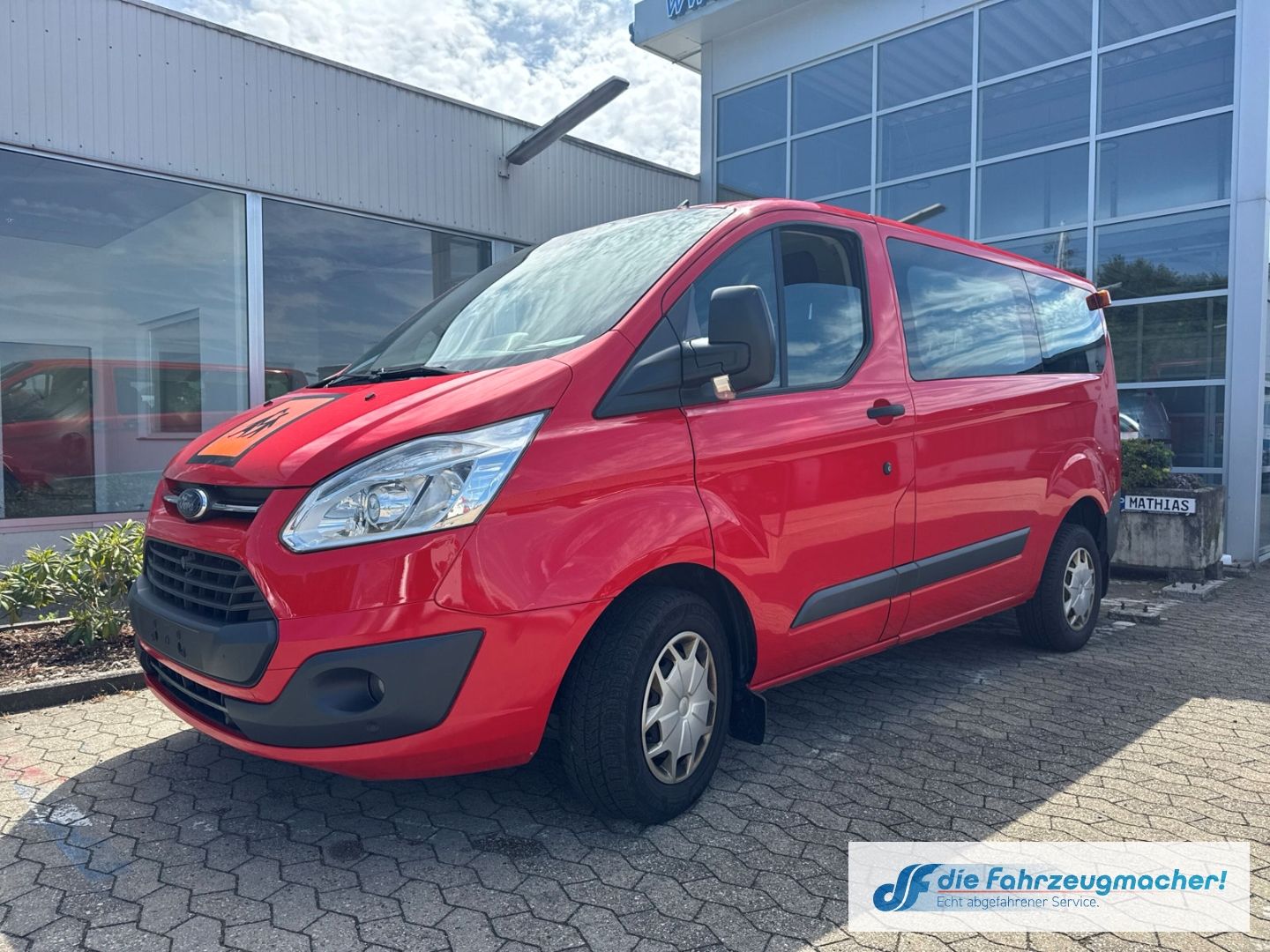 Fahrzeugabbildung Ford Transit Custom Tourneo 310 L1 Trend *EXPORT *274