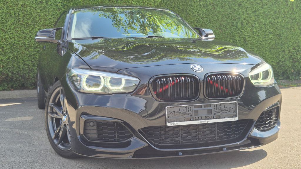 BMW M140i