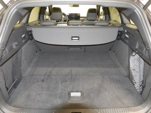 Fahrzeugabbildung Ford Focus Turnier ST-Line X 1.5 EcoBlue EU6e