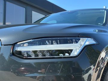 Volvo XC90 - 6