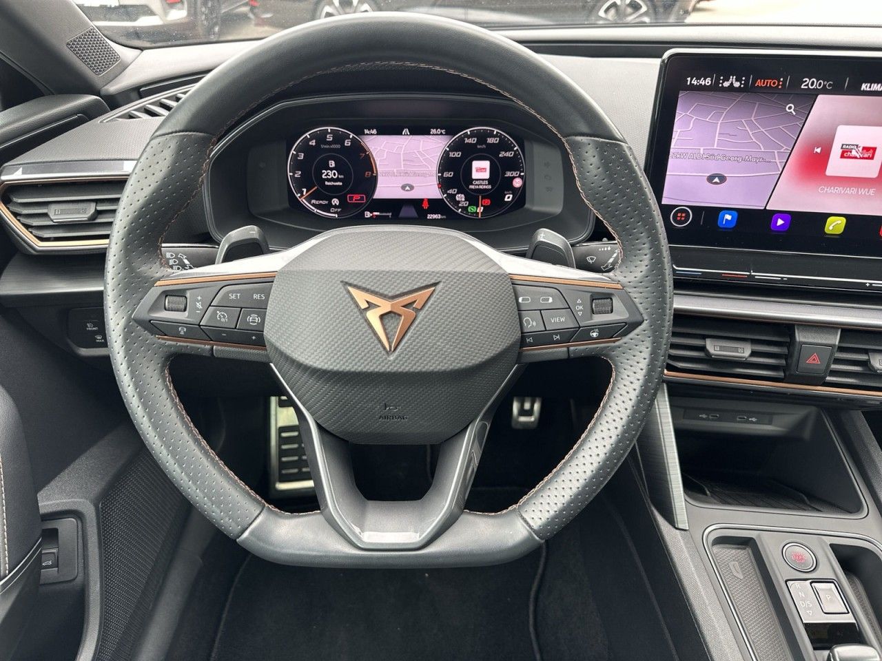 Fahrzeugabbildung CUPRA Leon Sportstourer 2.0TSI 245 PS DSG*AHK-Navi* - mit KI generiert/bearbeitet
