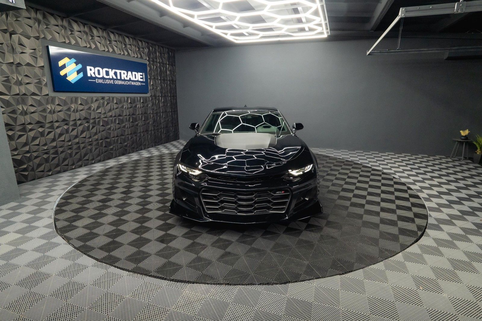 Fahrzeugabbildung Chevrolet Camaro 3.6 V6 Coupe ZL1 Performance *CarPlay*19%