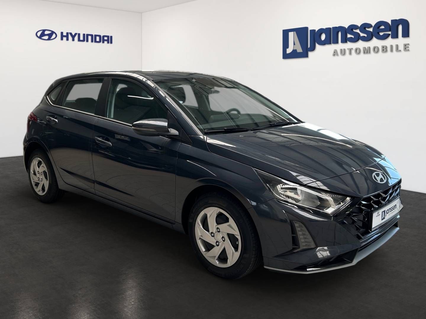 Fahrzeugabbildung Hyundai i20 FACELIFT | 1.0 T-GDI (90 PS)| 6-MT 2WD Selec