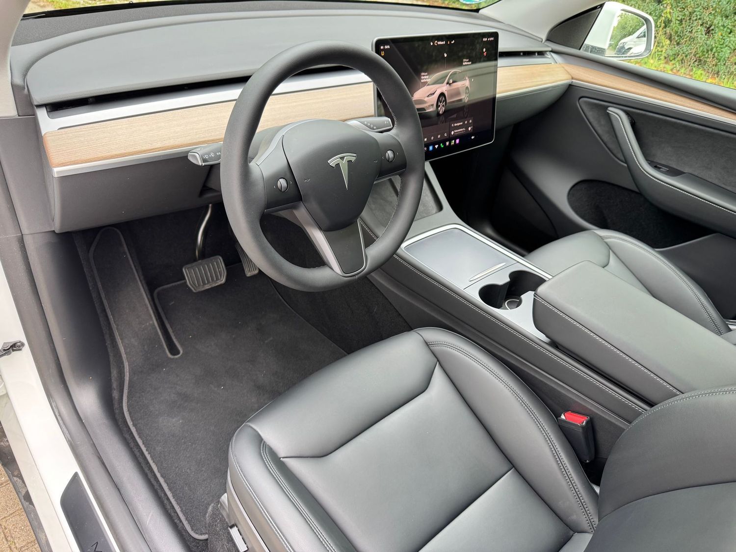 Tesla Model Y Long Range Dual AWD AHK 97% SOH foto 10