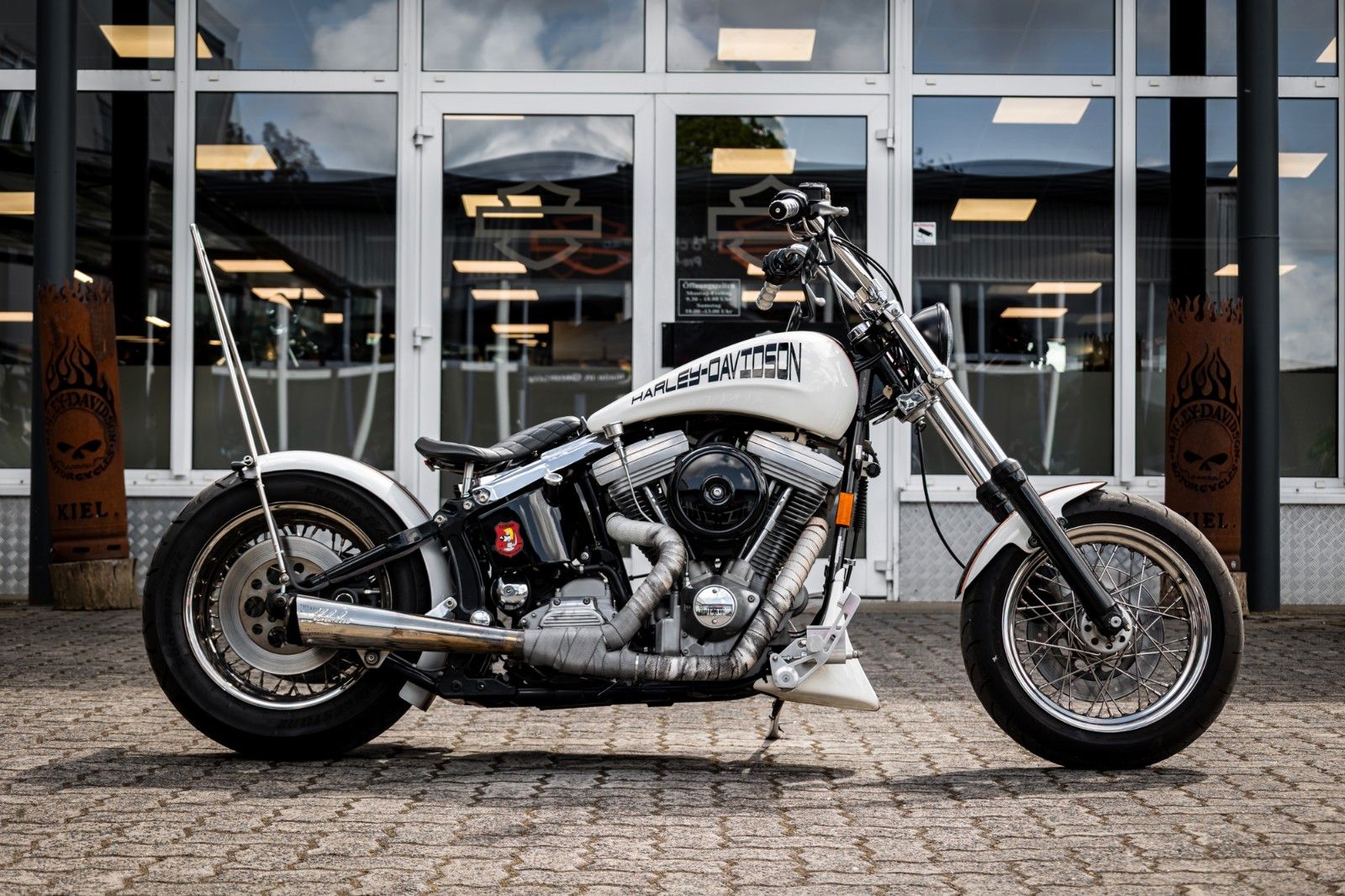 Fahrzeugabbildung Harley-Davidson FXST Softail Standard - CUSTOM - VERGASER - EVO