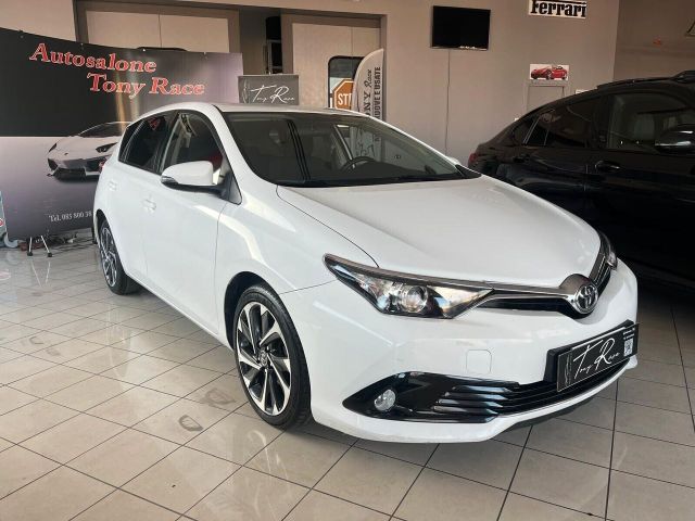 Toyota Auris 1.4 D-4D Active