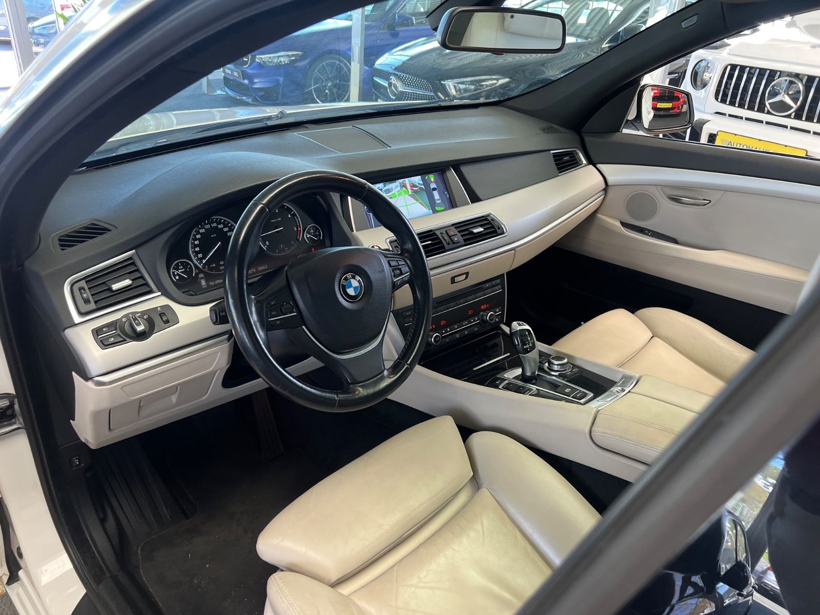 Fahrzeugabbildung BMW 530 Gran Turismo GT *PANO*KAMERA*LEDER-WEIß*