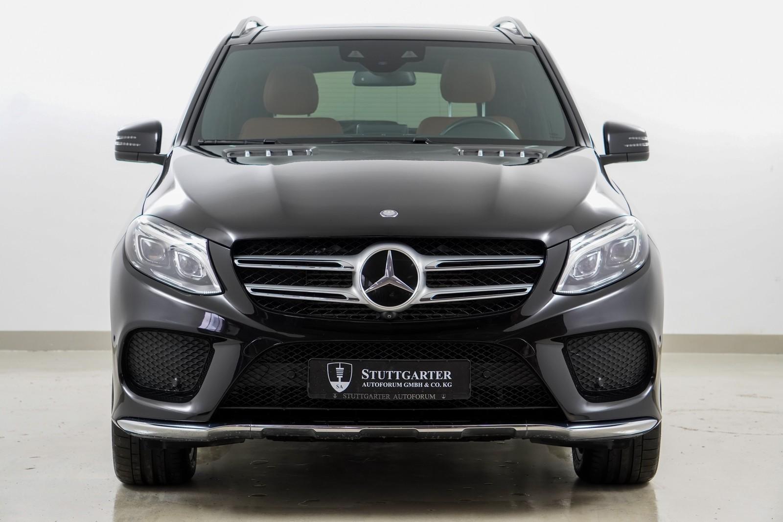 Mercedes-Benz GLE 350 d 4Matic AMG Line Luft Pano Leder 360K