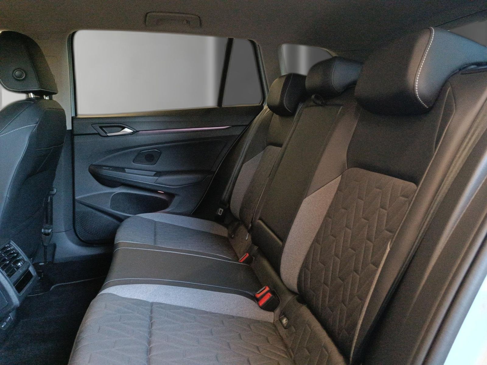 Volkswagen Golf - Bild 18