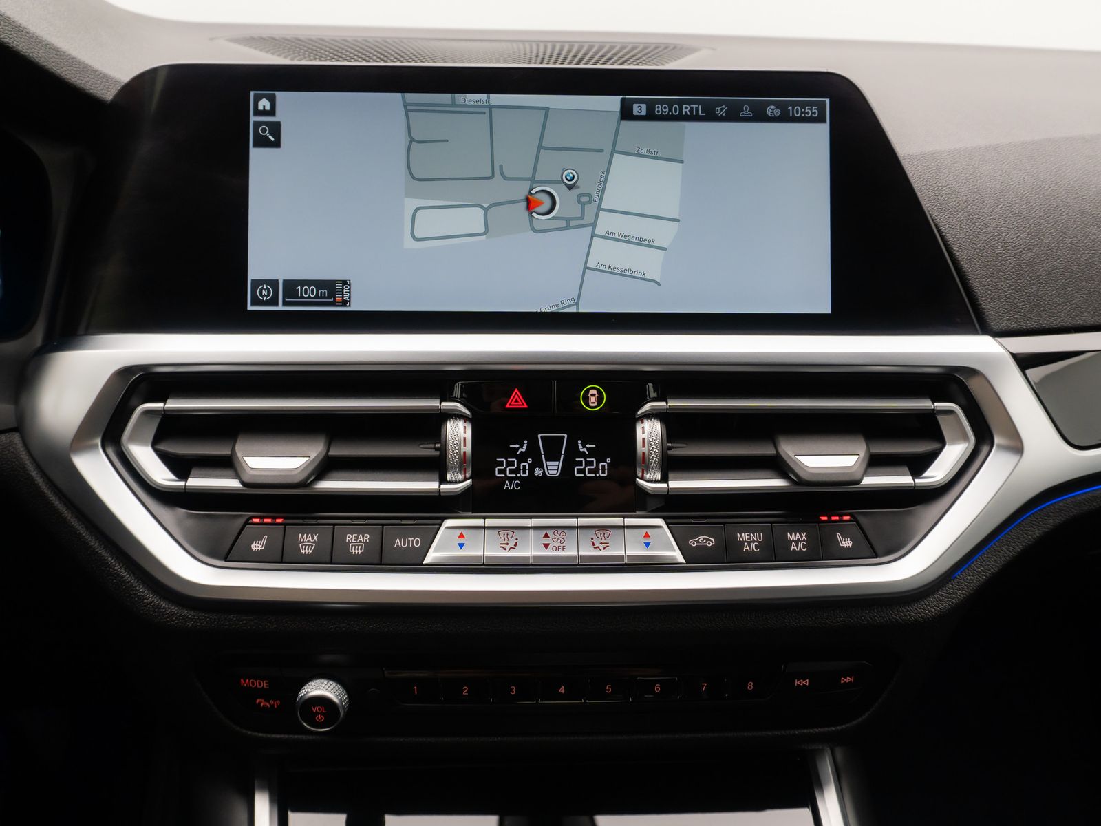Fahrzeugabbildung BMW 320d  xD Sport Line Laser HUD DAB Komfort Alarm