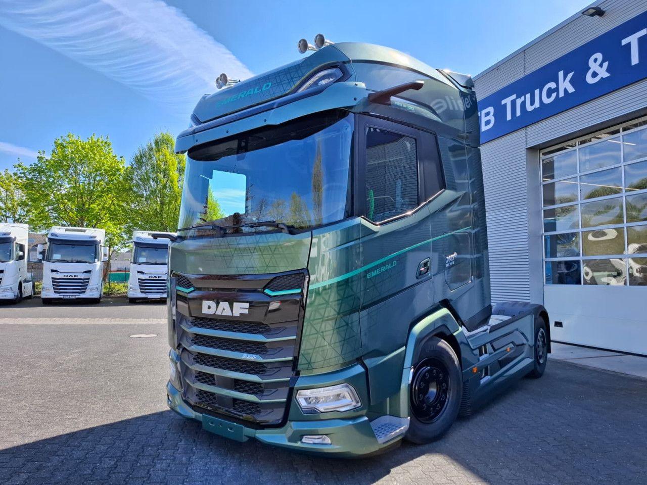 DAF EMERALD EDITION Nr. 89 of 100 XG+ 530 FT