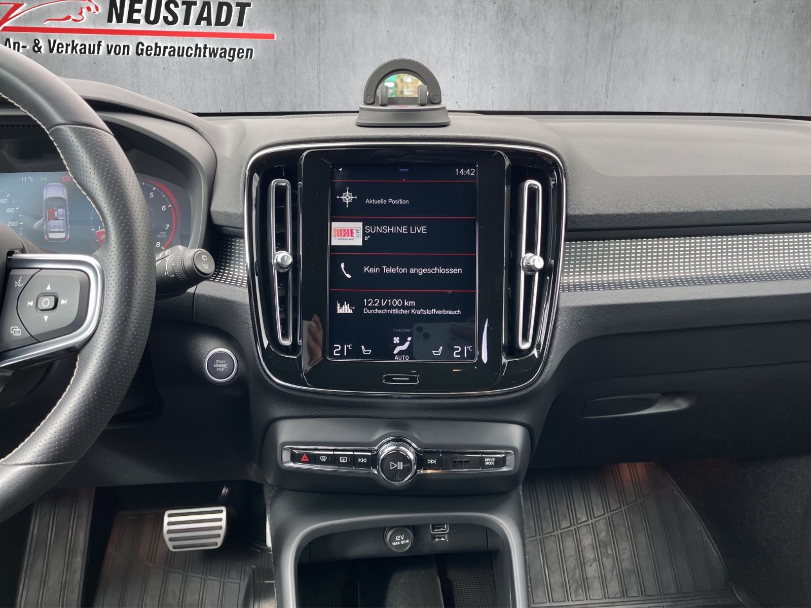 Volvo XC 40 R Design AWD AHK 360° LED H&K CARPLAY foto 18