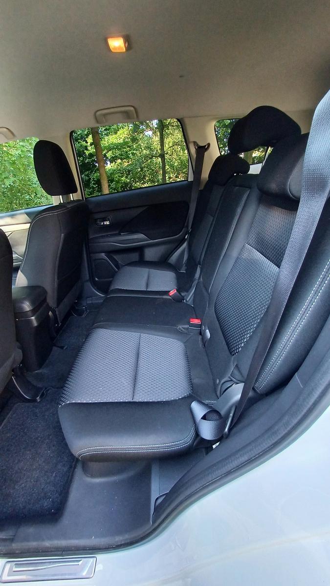 Mitsubishi Outlander 2.0 MIVEC Edition 100 ClearTec 2WD...