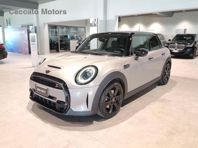 MINI Mini Cooper S 2.0 TwinPower Turbo Cooper S Busin