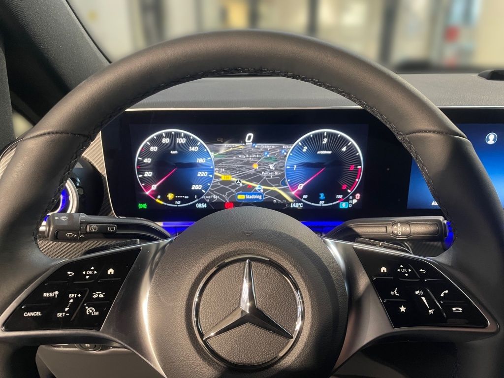 Fahrzeugabbildung Mercedes-Benz V 300 d 4MATIC STYLE Lang AMG STHZ EASY-PACK AHK