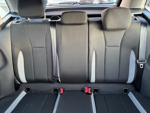 Kamiq Tour DSG Navi*Black*MTRX*LED*Kamera*GRA!!!