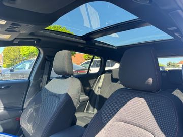 Ford Focus Turnier 1.0 ST-Line LEDAHK