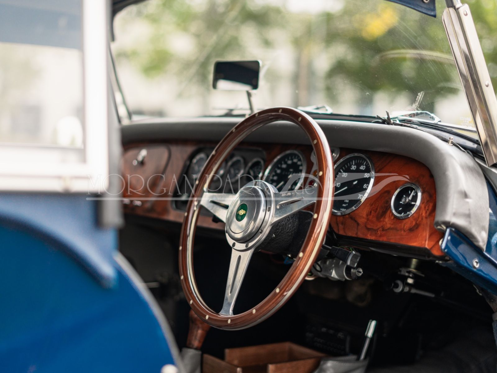 Fahrzeugabbildung Morgan Plus 4 - 4 Sitzer *Rechtslenker*