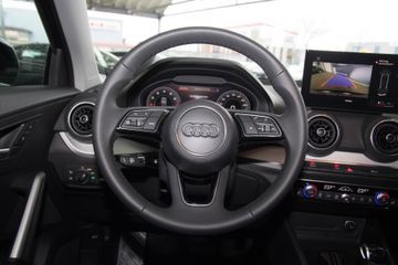 Audi Q2 35 TFSI Advanced MATRIXKAMERASHZG