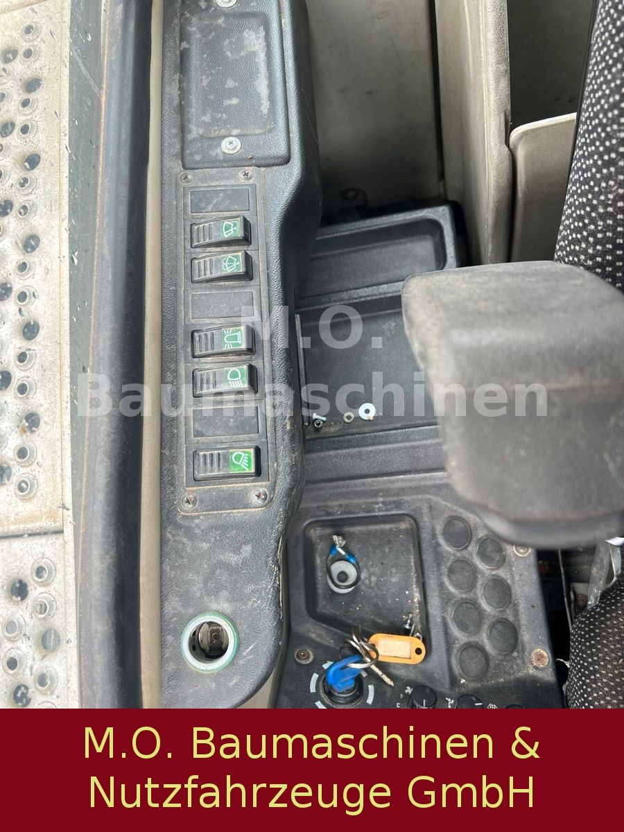 Fahrzeugabbildung Liebherr A 311 Litronic / Hammerleitung / SW / VSA / ZSA
