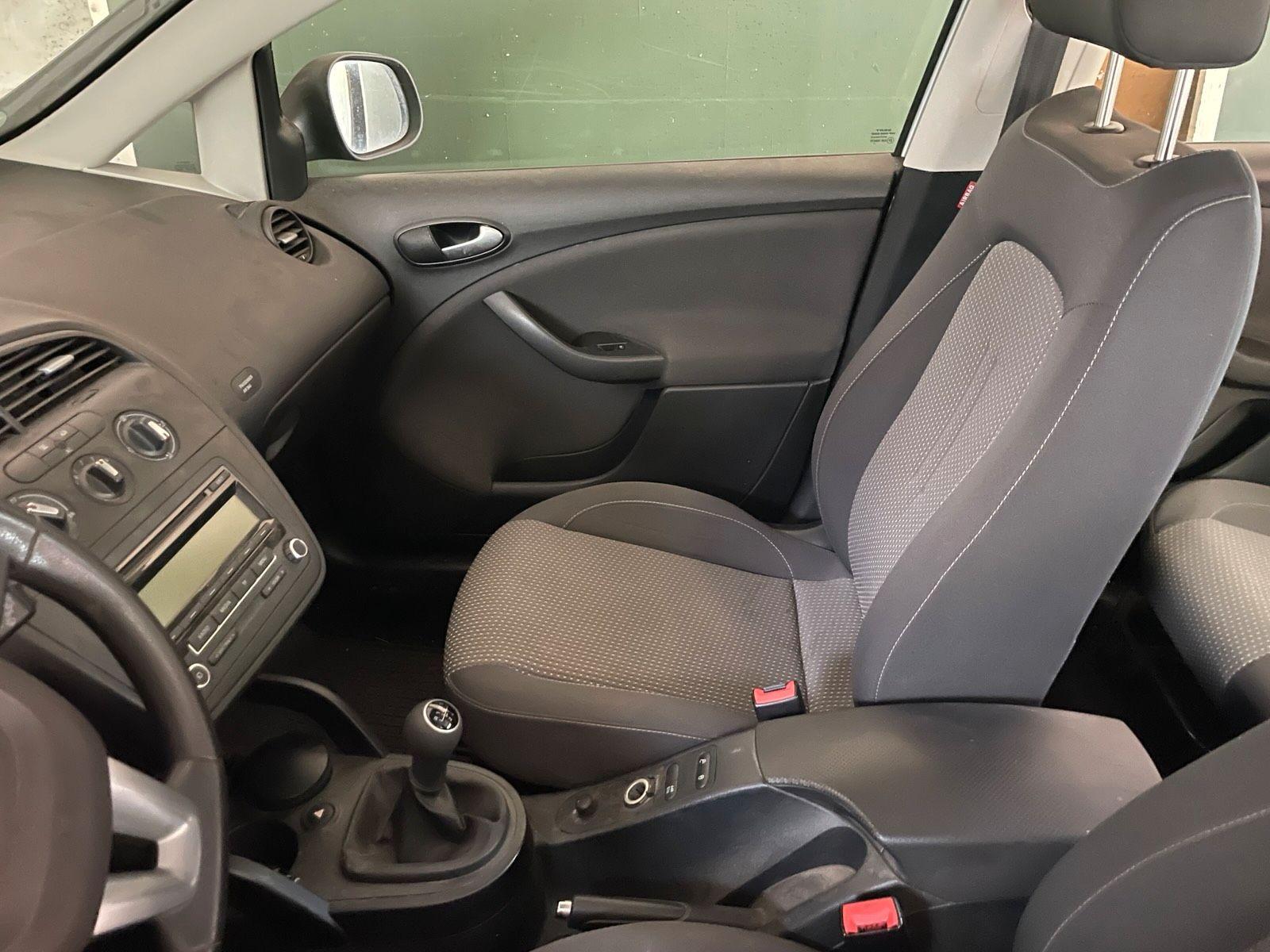 Seat Altea XL 2012 — photo 15