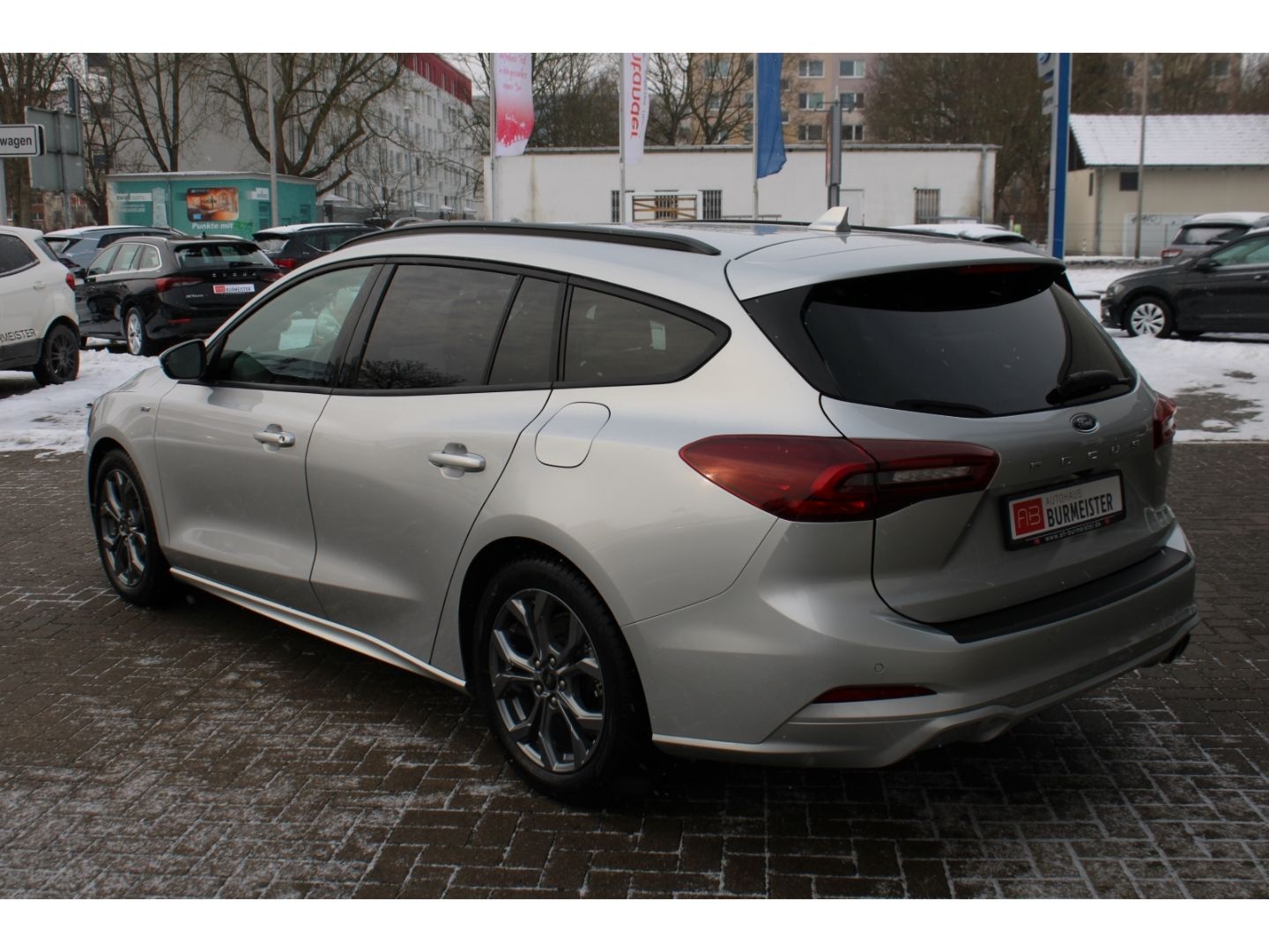 Fahrzeugabbildung Ford Focus Turnier ST-Line ACC LED TWA Navi DAB GJR R