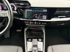 Fahrzeugabbildung Audi A3 Limousine S line 35 TDI S-tr. - Navi+*ACC*App