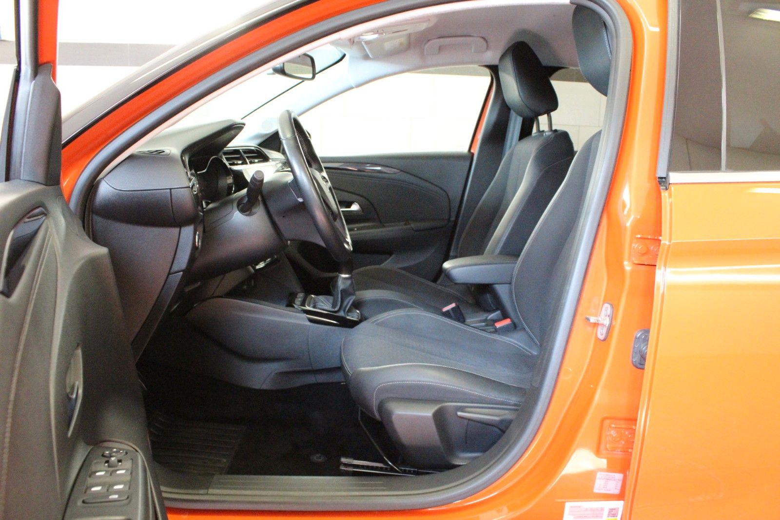 Fahrzeugabbildung Opel Corsa 1.2 55kW Elegance *Techno Paket