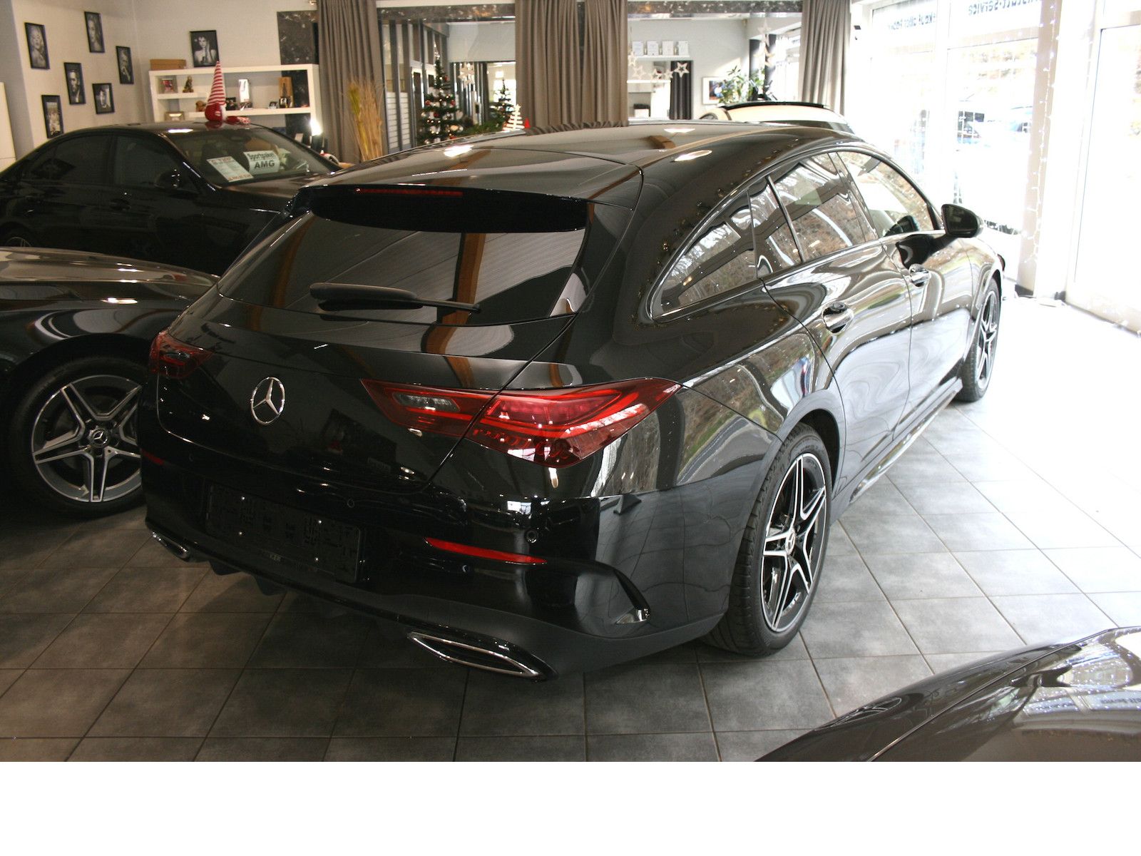 Fahrzeugabbildung Mercedes-Benz CLA 200 Shooting Brake AMG Advanced Plus *Night*