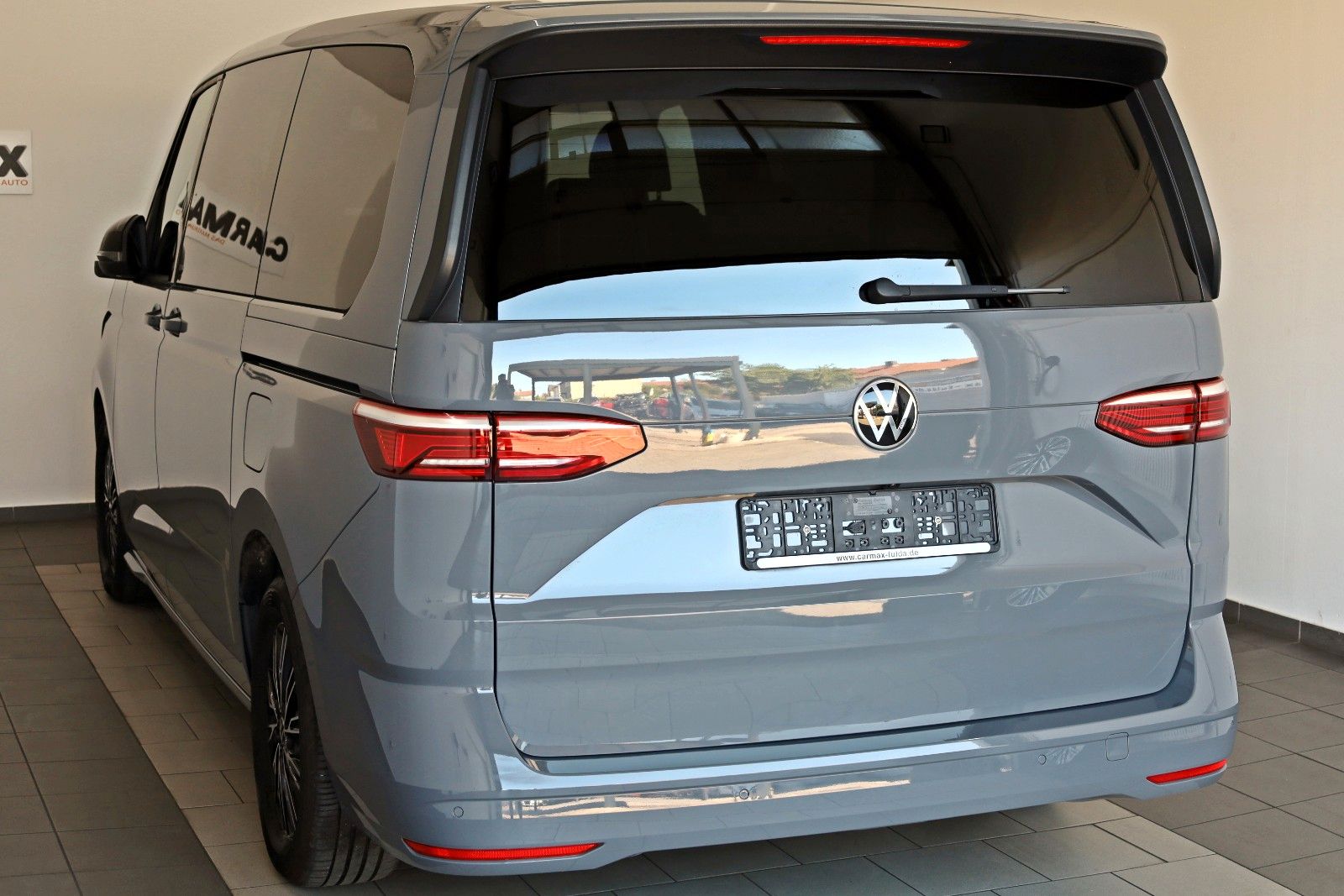 Fahrzeugabbildung Volkswagen T7 Multivan lang Space- Camper/Lounge/Slide,WR
