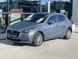 Mazda 2 Kizoku SKYACTIV-G 90 M-Hybrid - Mazda 2 mit Benzin-Antrieb: Grau, Limousine, mit Klimaautomatik
