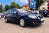 Volkswagen Passat 1.6 Trendline Klimaanlage Tempomat SH AHK - Volkswagen Passat aus 2005: Kombi