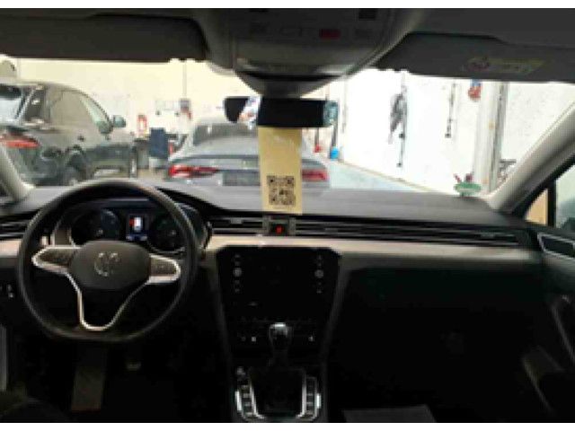 Volkswagen Passat Variant - Bild 6